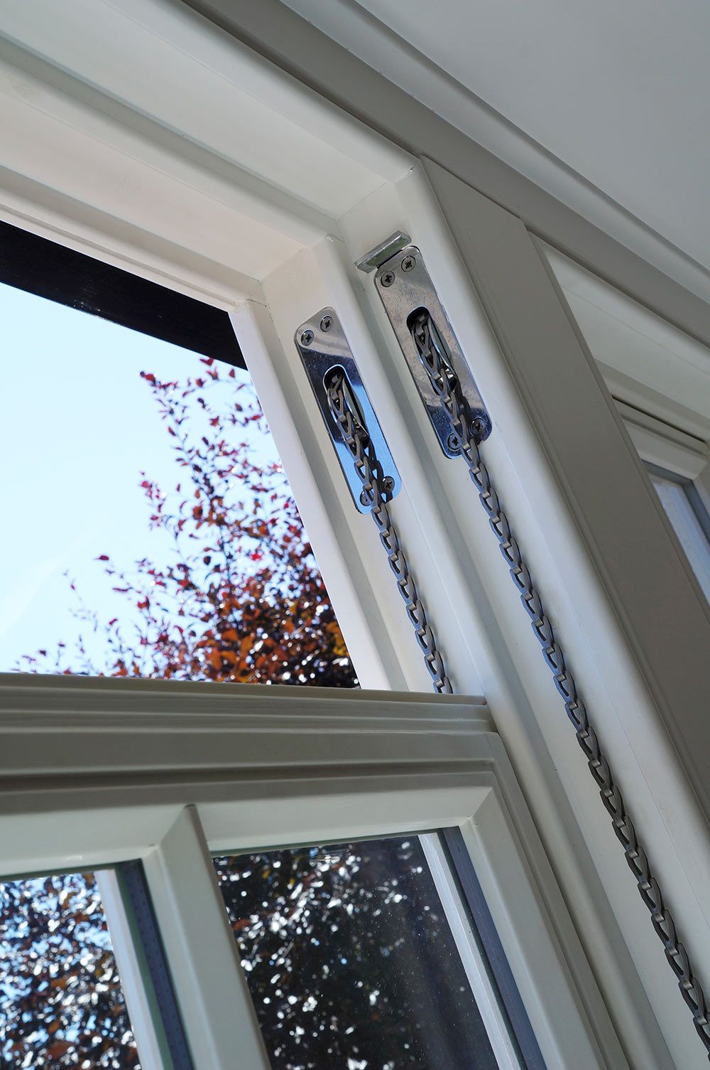 residential windows Sash Design and Operating Stability