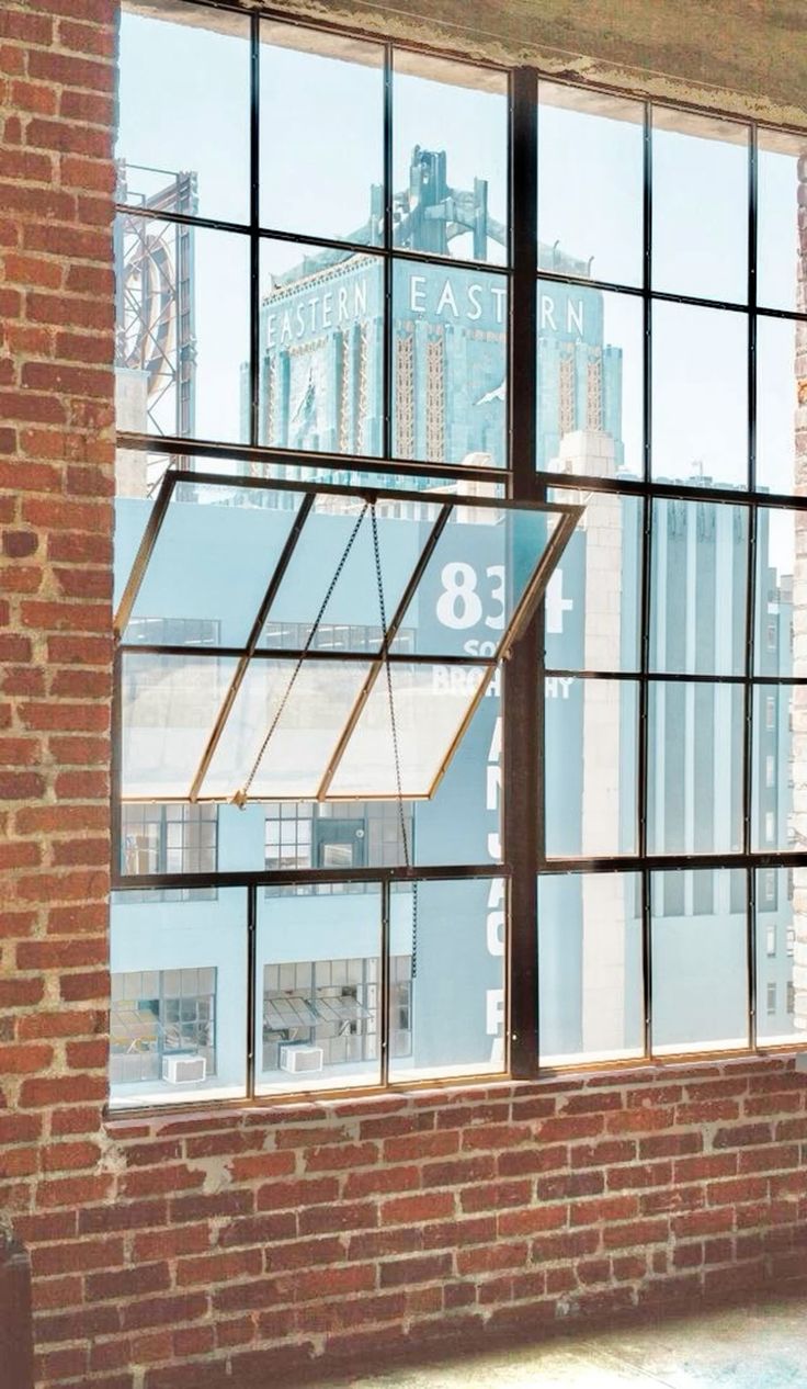 Pivot Windows