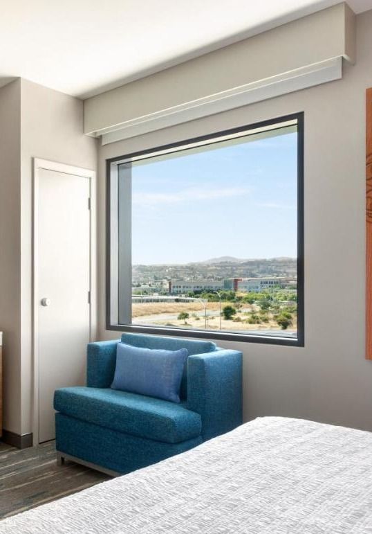 fixed passive window